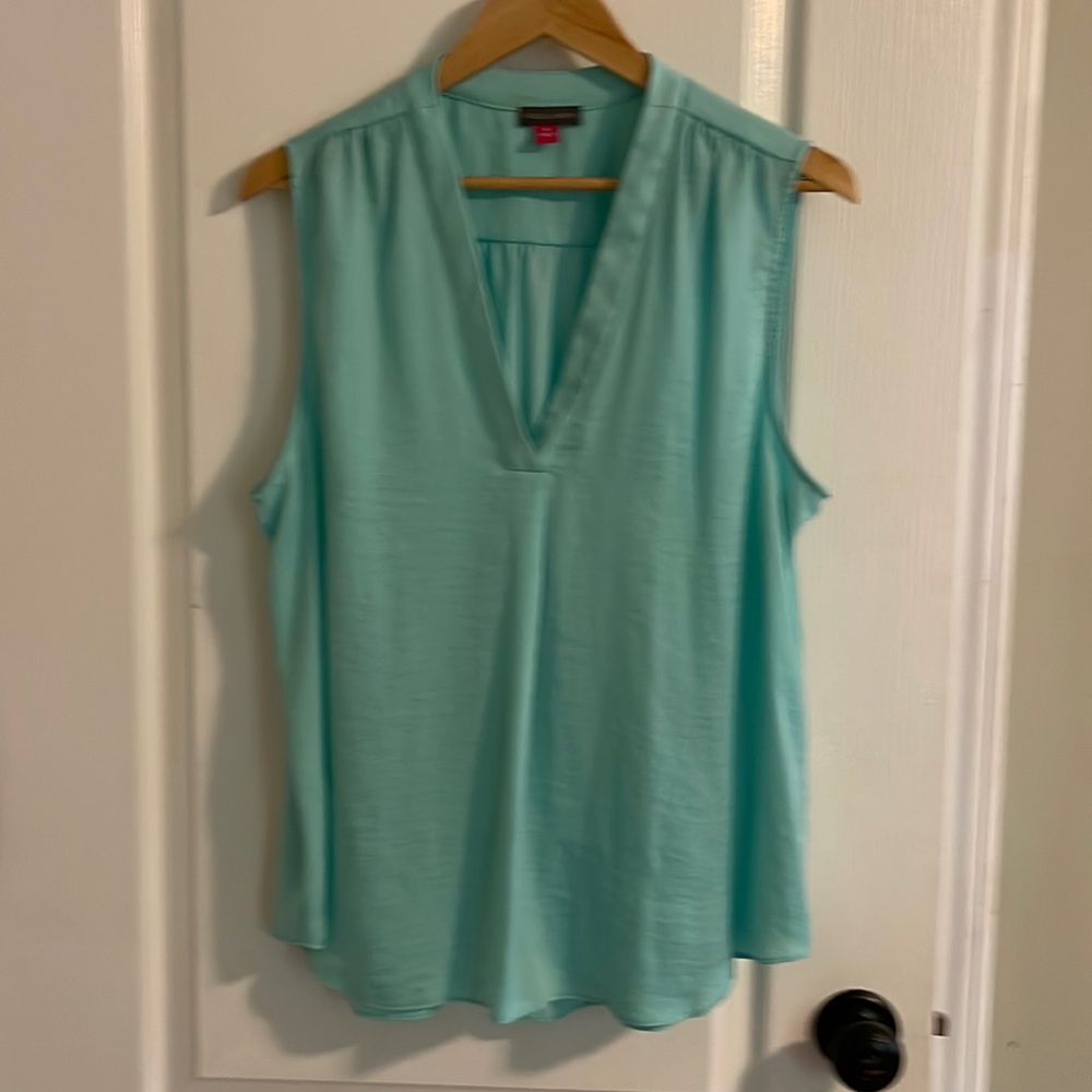 Vince Camuto Top